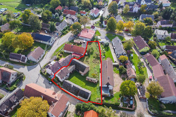 Prodej pozemku 1455 m², Břasy