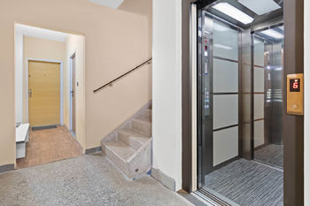 Výtah a chodba k sušárně - Prodej bytu 2+1 v družstevním vlastnictví 44 m², Ústí nad Labem