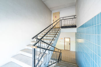 Prodej nájemního domu 1470 m², Horní Bříza