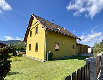 foto 2 - pohled na dům - Prodej domu 169 m², Liberec