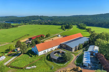 Prodej zemědělského objektu 2000 m², Malá Víska