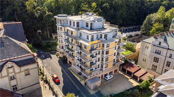 Prodej bytu 7+1 v osobním vlastnictví 537 m², Karlovy Vary