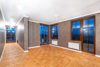 Prodej bytu 4+kk v osobním vlastnictví 393 m², Karlovy Vary