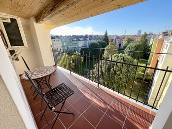 Prodej bytu 1+1 v osobním vlastnictví 85 m², Olomouc