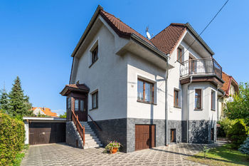 Prodej domu 278 m², Vřesina