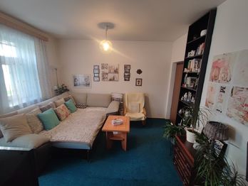 obývací pokoj - Prodej domu 190 m², Jeseník