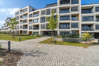 Pronájem bytu 2+kk v osobním vlastnictví 42 m², Praha 5 - Hlubočepy