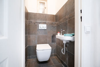 WC - Prodej bytu 3+kk v družstevním vlastnictví 72 m², Praha 2 - Vinohrady