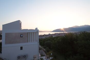 Prodej bytu 2+kk v osobním vlastnictví 45 m², Tivat