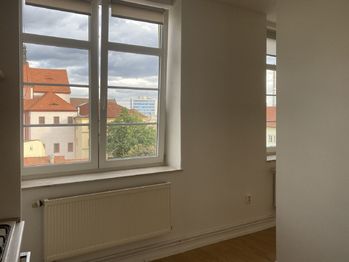 Pronájem bytu 1+kk v osobním vlastnictví 33 m², Chomutov