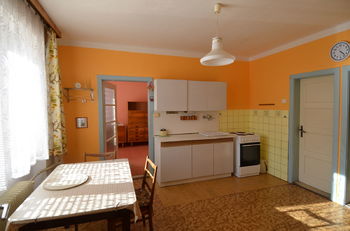 Kuchyně - Prodej domu 105 m², Senetářov