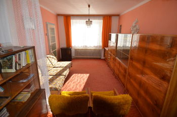 Obývací pokoj  - Prodej domu 105 m², Senetářov