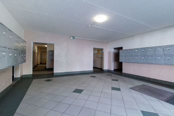 Prodej bytu 3+1 v osobním vlastnictví 62 m², Praha 9 - Prosek