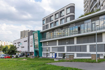 Nákupní centrum Luka Living - suchou nohou z metra - Prodej bytu 2+kk v družstevním vlastnictví 43 m², Praha 5 - Stodůlky