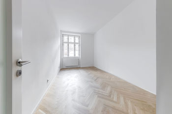 Prodej bytu 2+kk v osobním vlastnictví 45 m², Praha 7 - Bubeneč