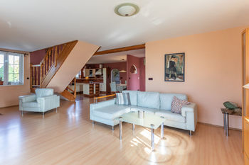 Prodej domu 275 m², Dublovice