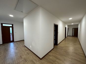 Prodej domu 213 m², Strupčice