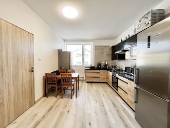kuchyň - Prodej bytu 1+kk v osobním vlastnictví 45 m², Smržovka