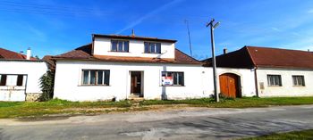 čelní pohled - Prodej domu 190 m², Dačice 