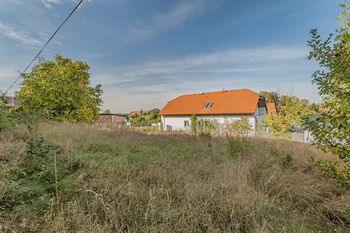 Prodej pozemku 750 m², Svárov