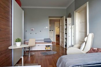 Pokoj 18,8 m2 - Pronájem bytu 2+1 v družstevním vlastnictví 82 m², Brno