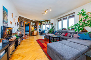 Prodej bytu 2+1 v osobním vlastnictví, Praha 6 - Střešovice