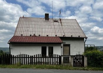 Prodej domu 145 m², Račice
