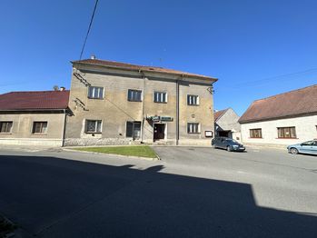 Prodej domu 538 m², Svinařov