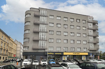 Prodej bytu 1+1 v osobním vlastnictví 42 m², Praha 8 - Libeň