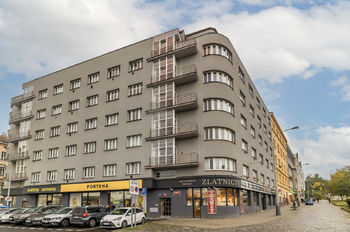 Prodej bytu 1+1 v osobním vlastnictví 42 m², Praha 8 - Libeň