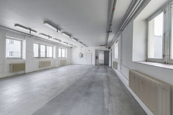 Prodej výrobních prostor 1507 m², Horažďovice