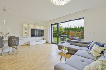 Prodej domu 210 m², Praha 4 - Záběhlice