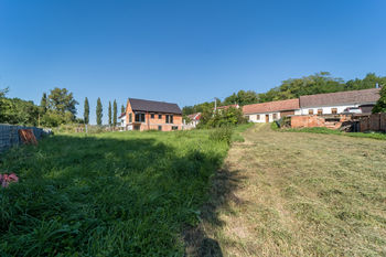 Prodej pozemku 363 m², Boleradice