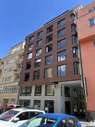 Prodej bytu 3+kk v osobním vlastnictví 79 m², Praha 9 - Libeň
