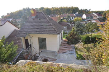 Pohled na dům ze zahrady - Prodej domu 94 m², Luleč