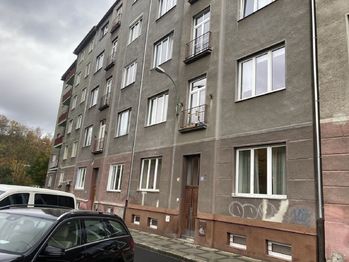 Prodej bytu 2+1 v osobním vlastnictví 77 m², Karlovy Vary