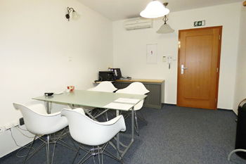 Pronájem kancelářských prostor 36 m², České Budějovice