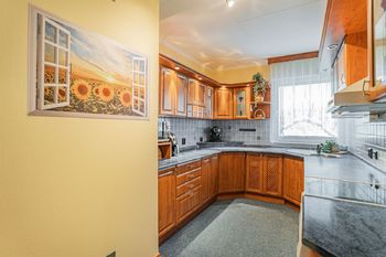 Kuchyně. - Prodej domu 136 m², Česká Lípa
