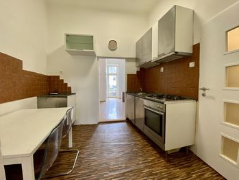 foto 11 - kuchyň - Prodej bytu 3+kk v osobním vlastnictví 50 m², Jablonec nad Nisou