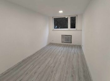 Prodej bytu 4+kk v osobním vlastnictví 85 m², Praha 8 - Kobylisy