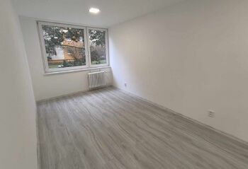 Prodej bytu 4+kk v osobním vlastnictví 85 m², Praha 8 - Kobylisy