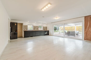Pronájem bytu 3+kk v osobním vlastnictví 97 m², Martiněves