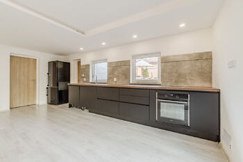 Pronájem bytu 3+kk v osobním vlastnictví 97 m², Martiněves