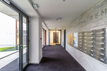 Prodej bytu 3+kk v osobním vlastnictví 72 m², Praha 8 - Dolní Chabry