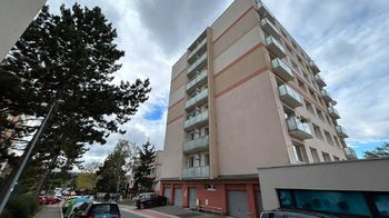 Prodej bytu 3+kk v osobním vlastnictví 71 m², Praha 4 - Braník