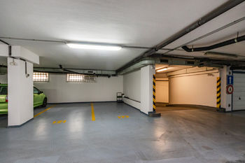 Prodej bytu 4+kk v osobním vlastnictví 136 m², Praha 5 - Motol