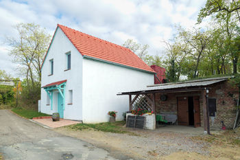 Prodej vinného sklepa 25 m², Starovice