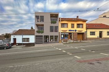 Prodej domu 211 m², Brno (ID 193-NP02158)