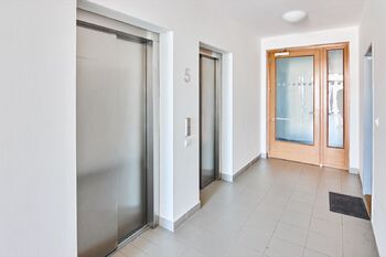 Pronájem bytu 2+kk v osobním vlastnictví 69 m², Praha 4 - Krč