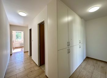 Prodej bytu 3+1 v osobním vlastnictví 68 m², Praha 10 - Záběhlice